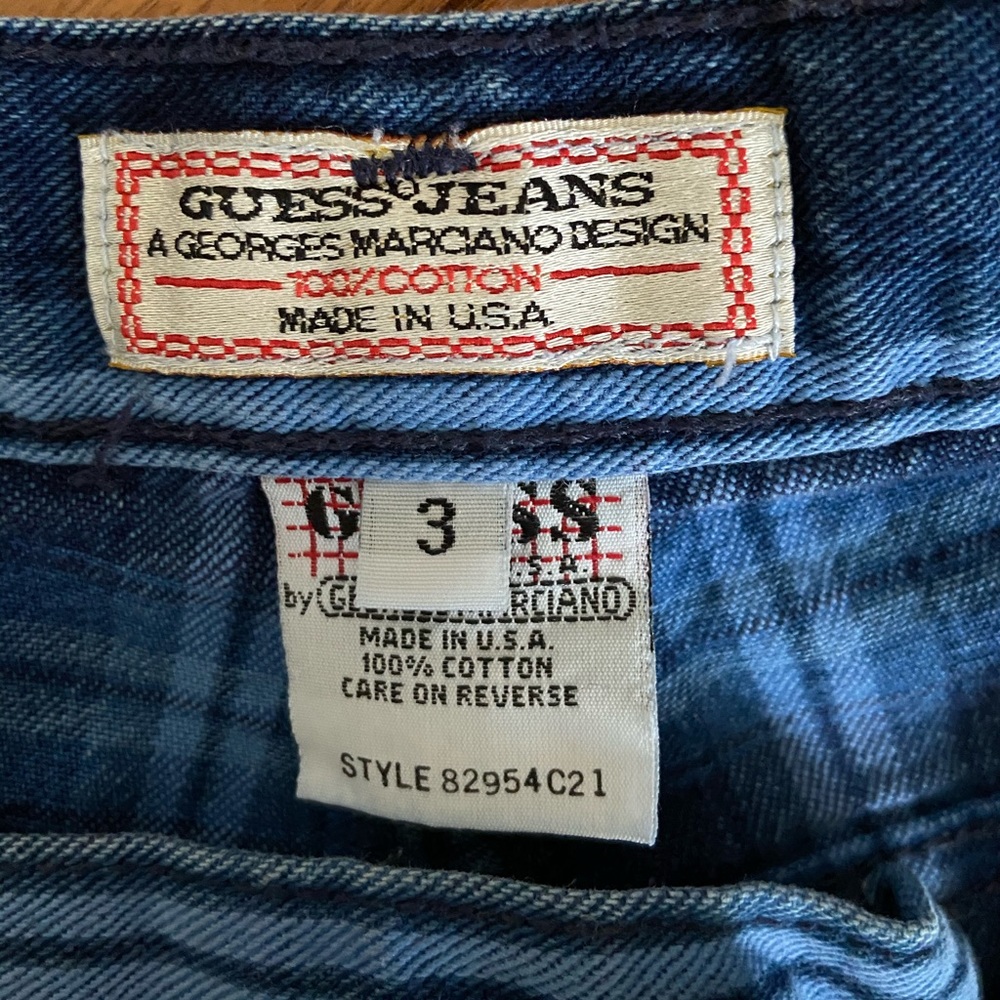 STRIPED VINTAGE GUESS SHORTS - Picture 6 of 8